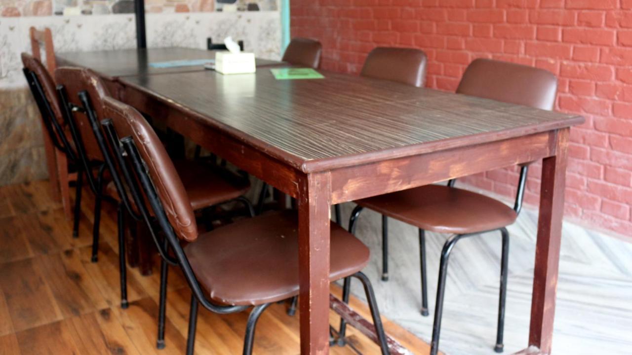 Harry Guest House & Restaurant Ποκάρα Εξωτερικό φωτογραφία
